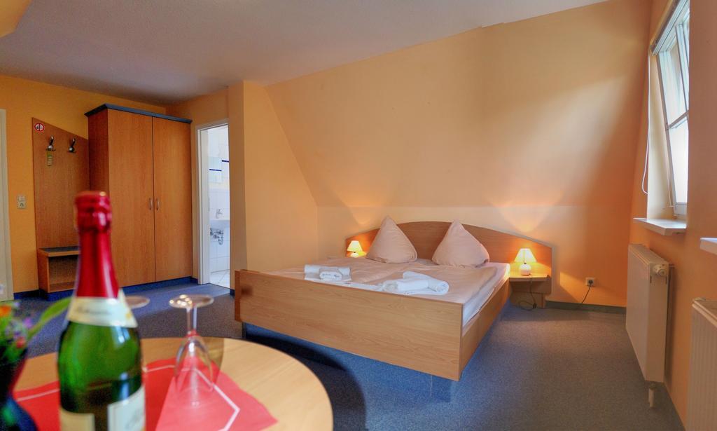 Pension Mola Breege Habitación foto