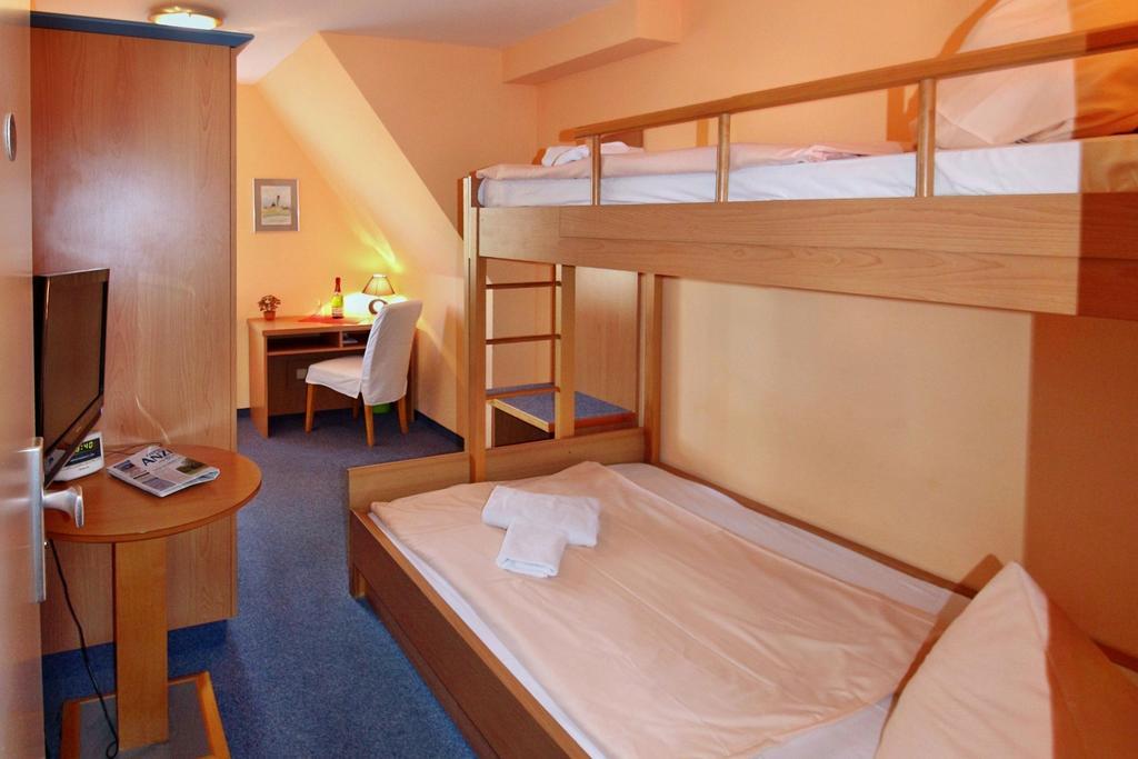 Pension Mola Breege Habitación foto